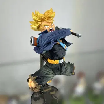 드래곤볼 BWFC 조형천하제일무도회 트렁크스 피규어
