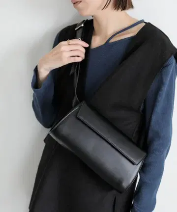 select MOCA 벨트 숄더 가로 백