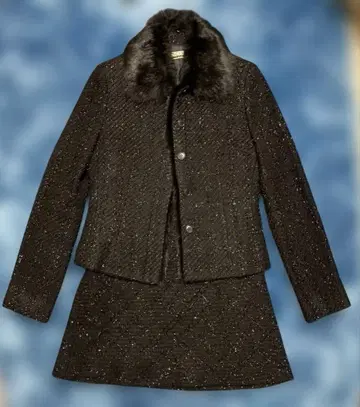 블랙 라메 트위드 수트 인조 모피 카라 부착 (퍼는 모두 탈부착 가능)