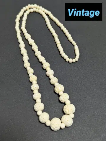 빈티지 앤티크 천연 소재 조각 목걸이