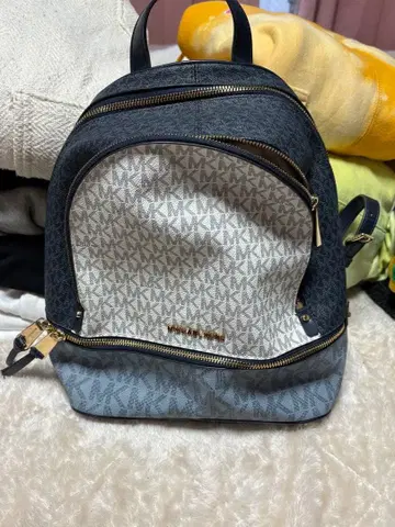 마이클 코어스 백팩 소형