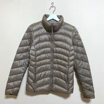 [ UNIQLO ] 유니클로 (M) 여성용 울트라 라이트 다운 자켓