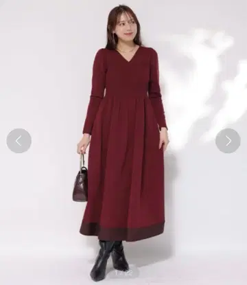 [미사용 새상품 택 포함] Mystrada V넥 홀 원피스 38