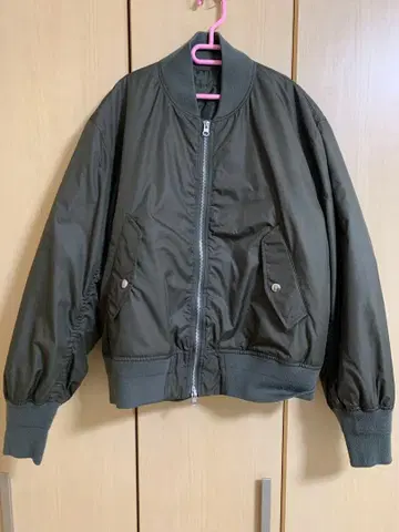 유나이티드 애로우즈 올리브 그린 MA-1 자켓