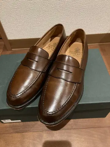 Crockett & Jones Boston 2 로퍼 5E