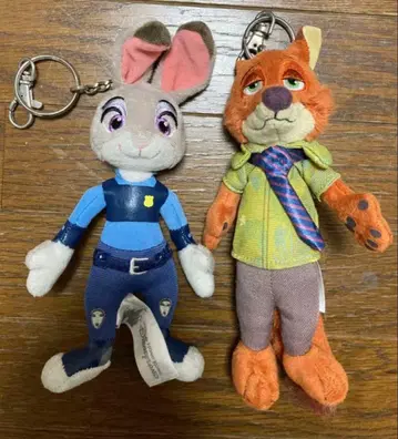 주토피아 닉 주디 봉제 인형 마스코트 키링 디즈니