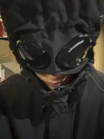 cp.company 나일론 자켓 후디 일본 한정판 완판 사이즈