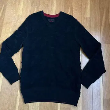 브리핑 자카드 무늬 니트 블랙