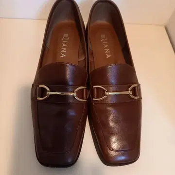 DIANA 브라운 스퀘어토 로퍼 25cm