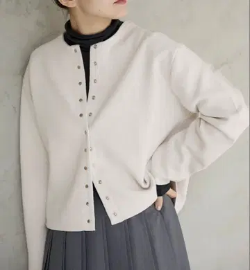 이에나 더블 페이스 스냅 가디건