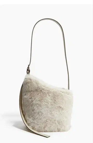 H&M 이번 시즌 완판 크로스바디백