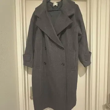 KBF 그레이 더블 브레스트 롱 코트