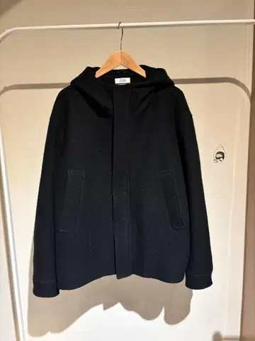 COS 릴랙스 핏 블랙 자켓 EUR XL