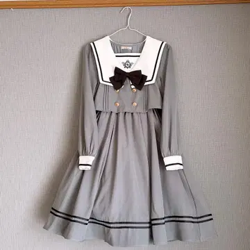 Amavel Classique Emblem Setup풍 세일러 원피스