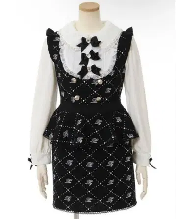 리즈리사 LIZLISA 모노그램 트위드 원피스