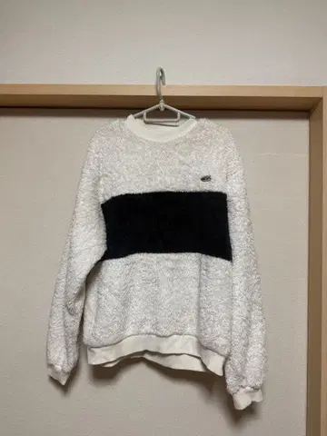 new balance 보아 트레이닝복 M 화이트 블랙