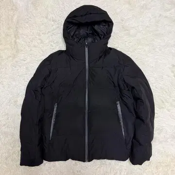 새상품급 UNIQLO 유니클로 심리스 다운 파카 블랙 3D 22년 XL