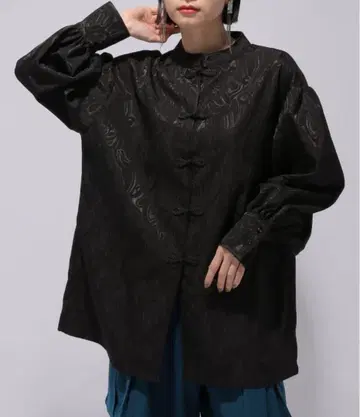HARE 자카드 차이나 블라우스 블랙
