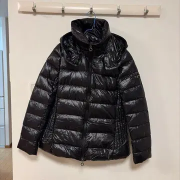 새상품 타트라스 숏 다운