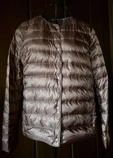 유니클로 울트라 라이트 다운 컴팩트 자켓 XL