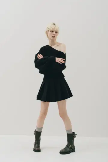 THE TOE 블랙 플리츠 미니 스커트 M 사이즈