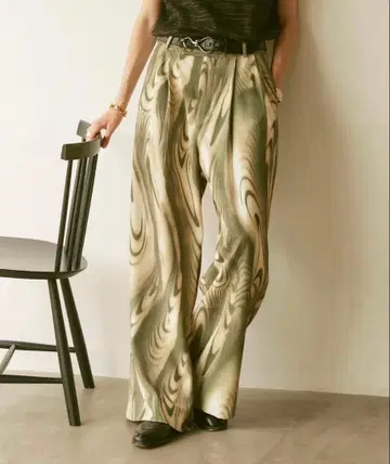 [ 가격 인하 협상 가능 ] soerte 슬랙스