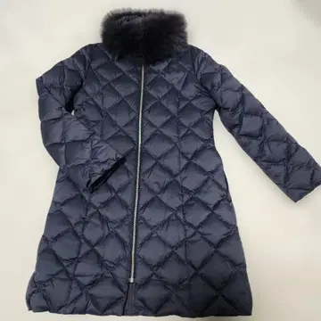 비아지오 블루 네이비 퀼팅 다운 자켓 퍼 포함