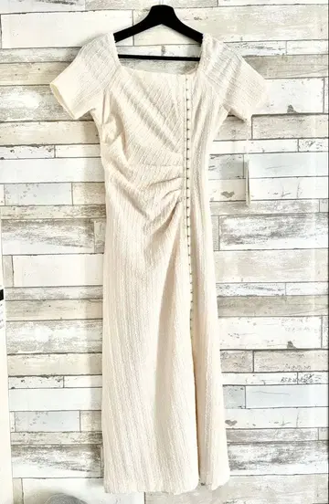 릴리 브라운 데콜테 원피스 결혼식 파티