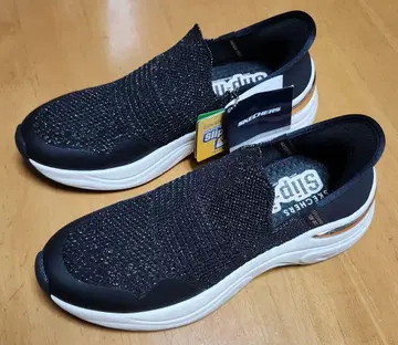 스케쳐스 여성용 스니커즈 24