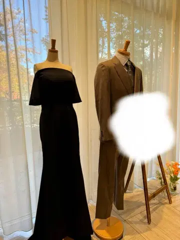 블랙 오프숄더 웨딩 드레스 비터 스위트