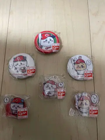 치이카와 (먼작귀) 카프 콜라보 가챠 캔뱃지 아크릴 스탠드 전종 세트