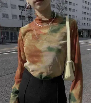 ameri MIRANDA TAIDAI SHEER TURTLE TOP