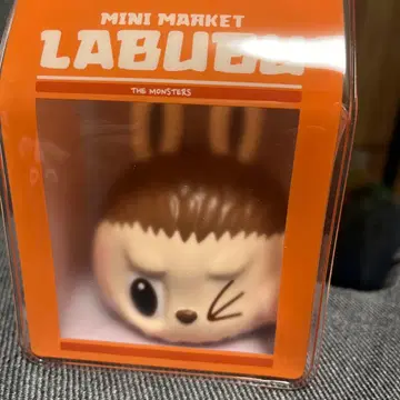 LABUBU THE MONSTERS 캐릭터 말랑말랑 촉감 입상
