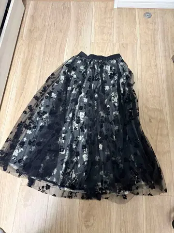 nairo 더블 플라워 샤샤 스커트 롱 스커트 2024