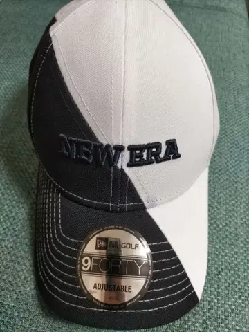NEW ERA 9FORTY 캡 조정 가능 화이트/블랙
