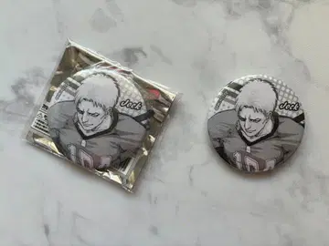 진격의 거인 라이너 캔뱃지