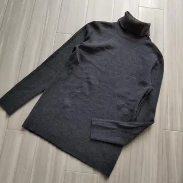 아나이 리브 하이넥 니트 그레이