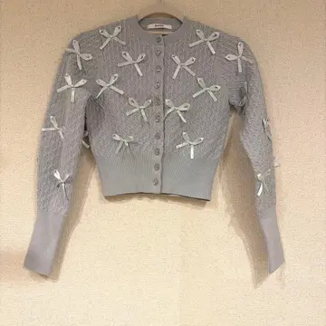 스나이델 리본 모티브 가디건 라이트 블루 미사용 새상품