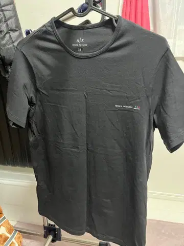 Armani Exchange 블랙 T셔츠 XS