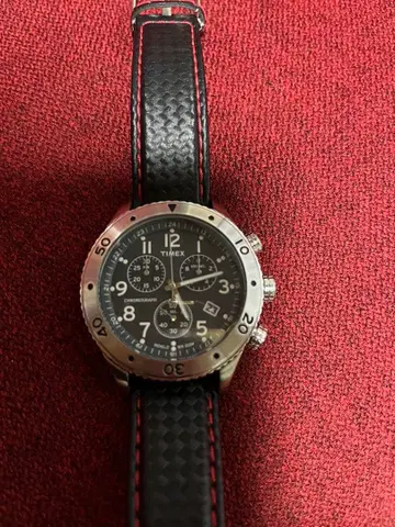 TIMEX 크로노그래프 손목시계 블랙/레드 배터리 방전