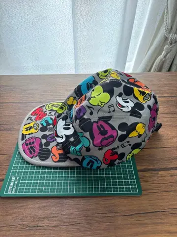 미키마우스 컬러풀 캡 올 패턴