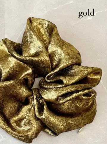 [ 새상품급 ] newi 뉘 오리지널 빅 스크런치 골드 헤어 액세서리