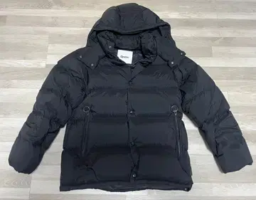 [ 컨디션 최상 ] Gymphlex 블랙 다운 자켓