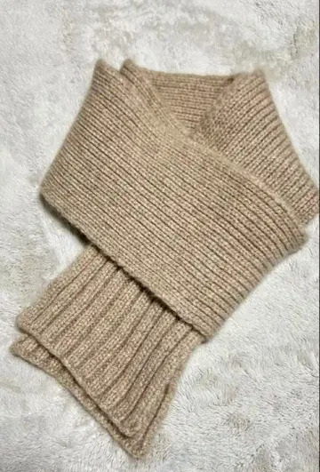 마가렛호웰 하우스홀드 굿즈 캐시미어 머플러