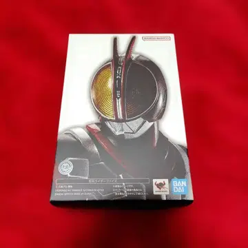 [ 미개봉 새상품 ] SHFiguarts 진골조제법 가면라이더 파이즈