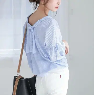 fifth 피프스 백산 스트라이프 블라우스