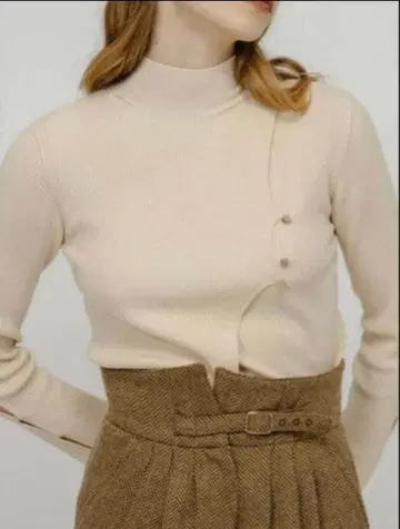 Eaphi 비대칭 립 니트