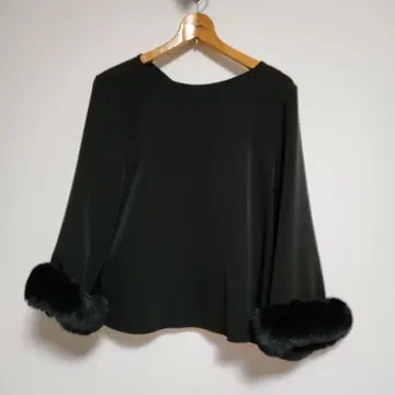 ROPE' PICNIC 블랙 긴팔 상의 38