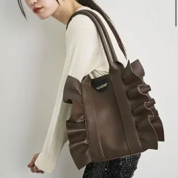 THEATRE PRODUCTS 프릴 백