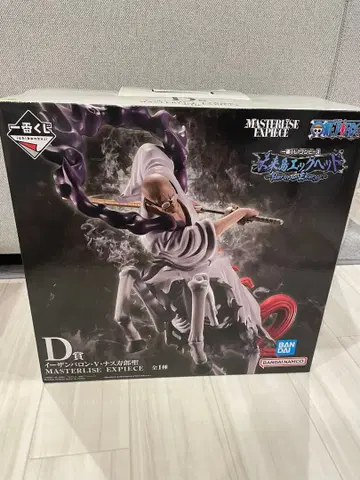ONEPIECE 제일복권 D상 이잔 바론 V 나스쥬로 성 피규어